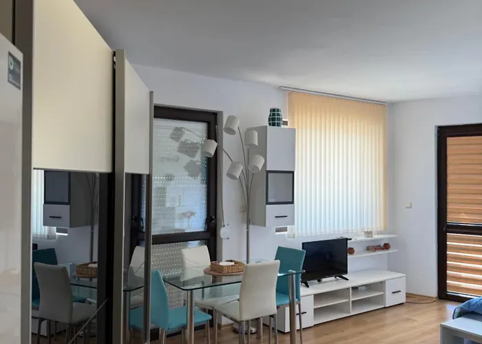 Sarafovo Sea And Airport Μπουργκάς